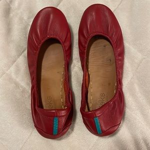 Red leather tieks size 7